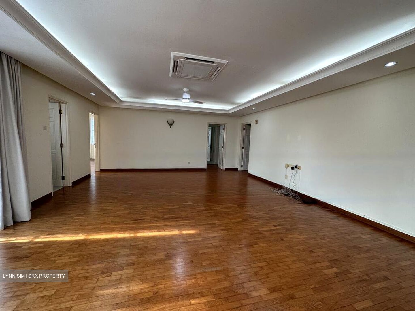 Swiss Club Road (D11), Detached #458935421